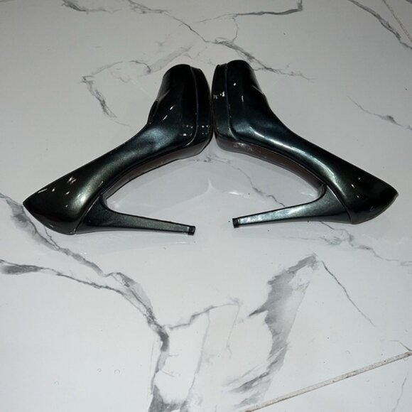 STUART Weitzman Shiny Gray peep toe platform evening prom high heels size 7.5 M - Picture 7 of 16